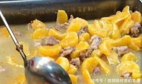 校食堂|食堂被学生“逼”出来的创意,绿色鸡腿不算啥,看到点心太霸气