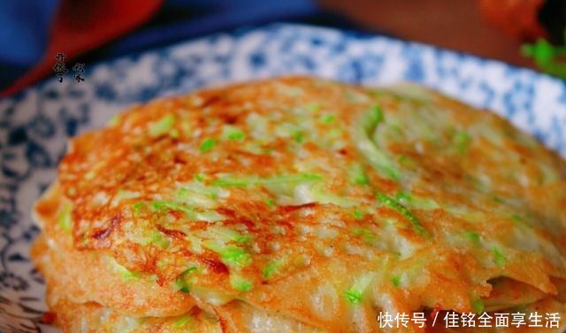 学会|学会这烙饼,不和面不揉面,连炒菜都省了,3分钟做好,懒人必学