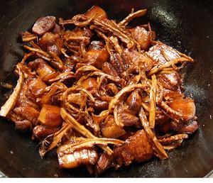  大厨|笋干直接泡发，口感太硬难嚼？学学大厨的方法，笋干鲜嫩脆爽