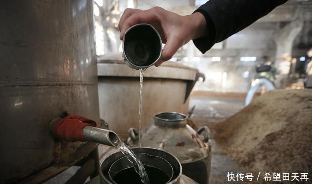 制作而成|喝了半辈子白酒,你知道特曲、头曲、大曲是什么意思吗哪种更好