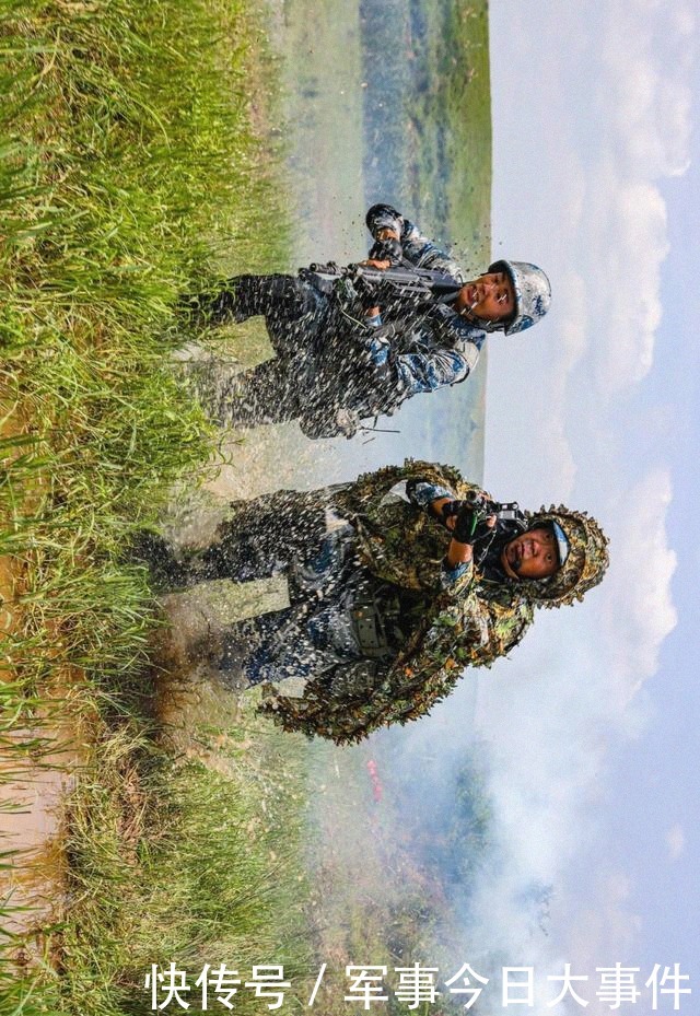 空降兵|70年,我与空降兵共成长!