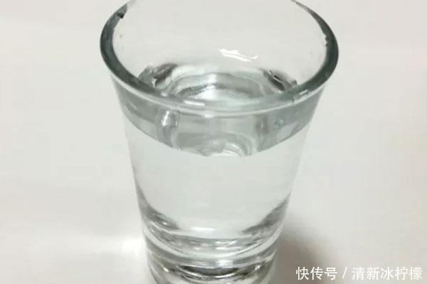 身体健康|常喝白酒能养生,喝错反伤身,每天3两白酒,持续20年是好是坏?