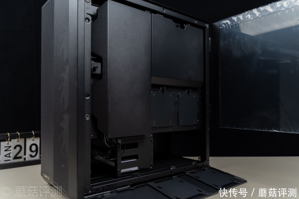 LIANLI|风道升级,散热效果媲美开放式环境、联力LIANLI 鬼斧AIR 机箱 评测