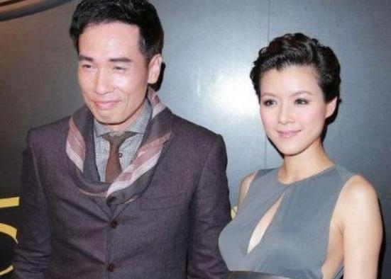 陈茵薇|前港姐未婚先孕,3年三胎生不停,如今4年认不出,一胖毁所有?