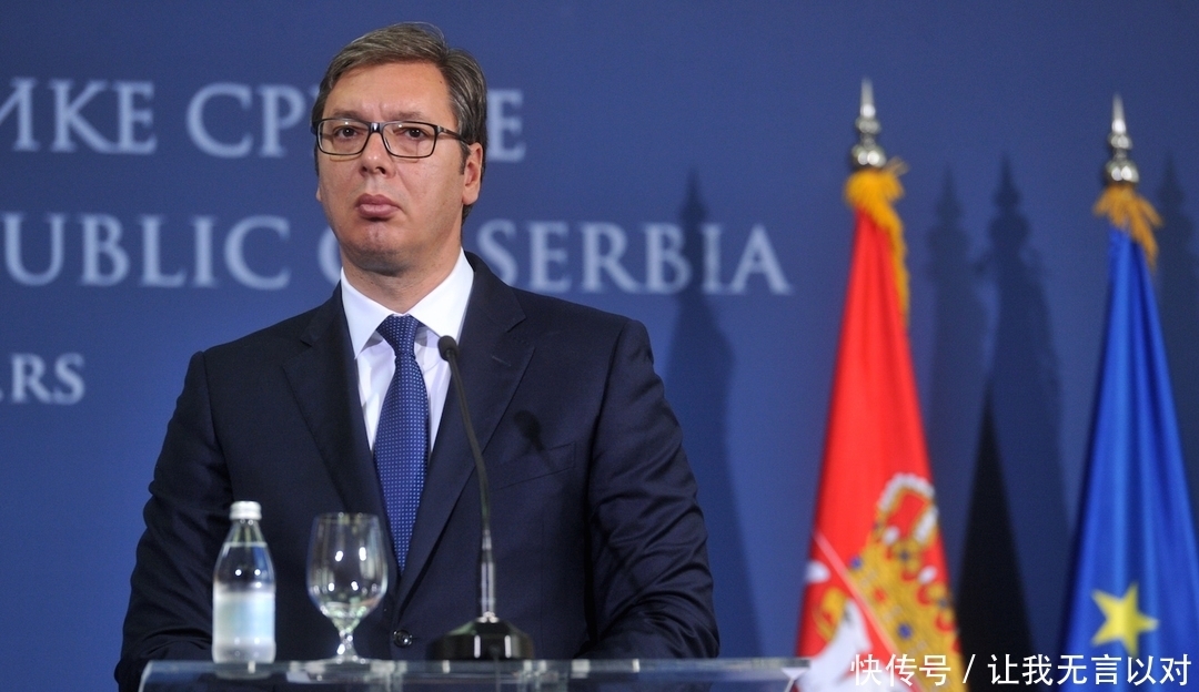 实施宵禁|烧警车、闯议会,塞尔维亚宵禁引发十年最大规模抗议