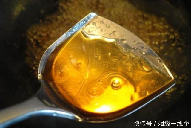  诱人|做卤肉时，用酱油上色就“外行”了，教你3招，颜色鲜亮更诱人