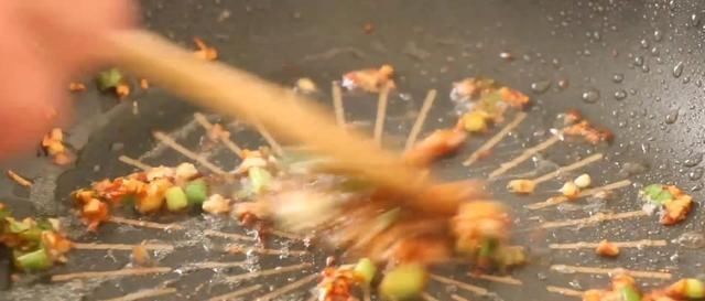 入味|豆腐自从学会这个做法,家人三天两头点名吃,鲜嫩入味,比肉都香