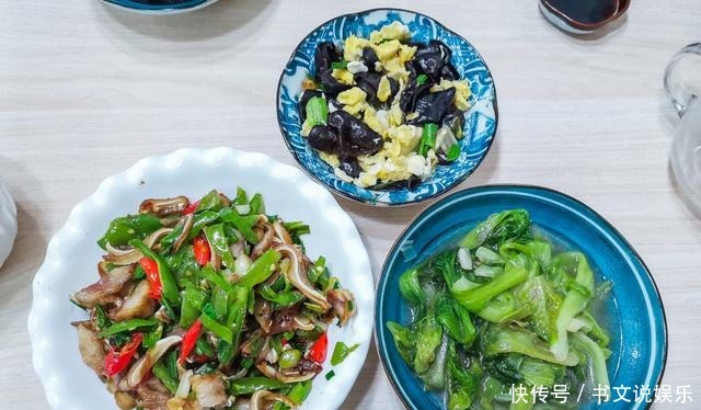  宅家|宅家15天，一家五口人，每顿3个菜，每天不重样，简单营养