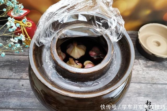 美味|鲜蒜季,这小菜不能错过,30多年腌菜方揭秘,腌出美味酱蒜