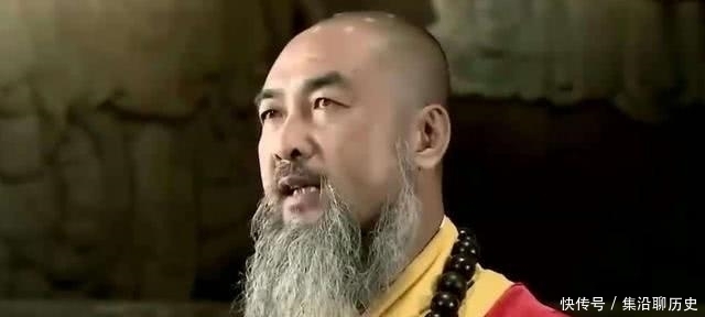 朱元璋|朱元璋去佛庙祈福问方丈：朕要跪吗？方丈机智回了8个字，挽救全寺性命！