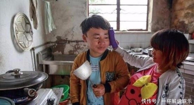 家人|小矮人不顾家人劝阻,坚持生养儿女,孩子出世后一家人乐了