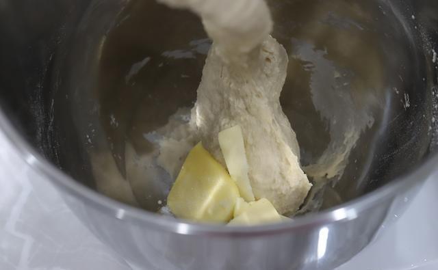  孩子|想吃汉堡不用买，手把手教您自制鳕鱼堡，味道一点也不输汉堡王