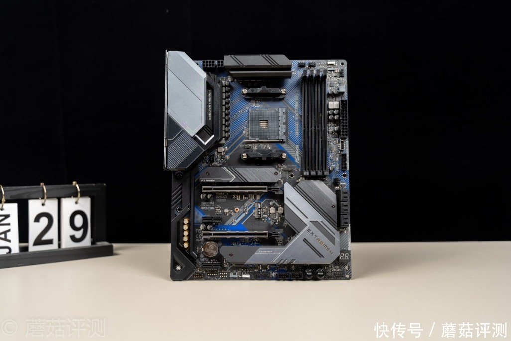 华擎|一块性价比超高的B550主板、华擎B550 Extreme4极限玩家主板 评测