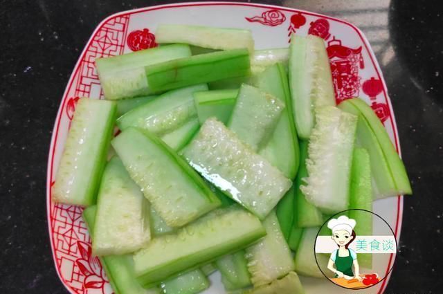  营养|丝瓜和它是天生一对，蒸一蒸8分钟出锅，鲜到流口水，简单又营养