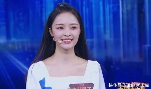 节目|她是央视主持人,丈夫比她大20岁,站一起像父女