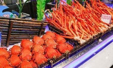 冷冻的海鲜|吃自助餐时,聪明人从来不拿这4种食物,老板一看便知是“内行”