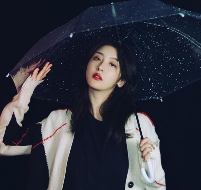 霸气|THE9成员赵小棠穿搭汇总,私服穿搭衣品吸睛,一张冷漠脸霸气十足