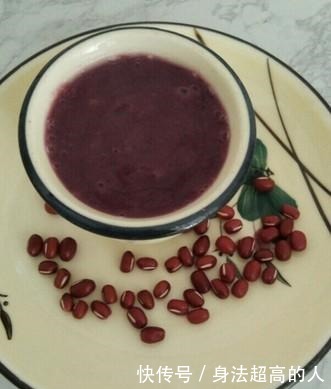 甜味|红豆别煲汤了,教你一个美味解馋吃法,香甜味美,做法还很简单