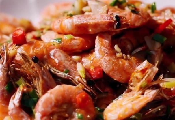 爸爸|郭碧婷爸爸做了一桌菜,朋友们却被郭碧婷随手做的一道美食吸引了