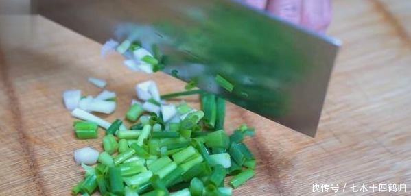 鸡蛋|此菜不贵营养好,现在吃正是时候,夏天天气干燥,尤其要多吃