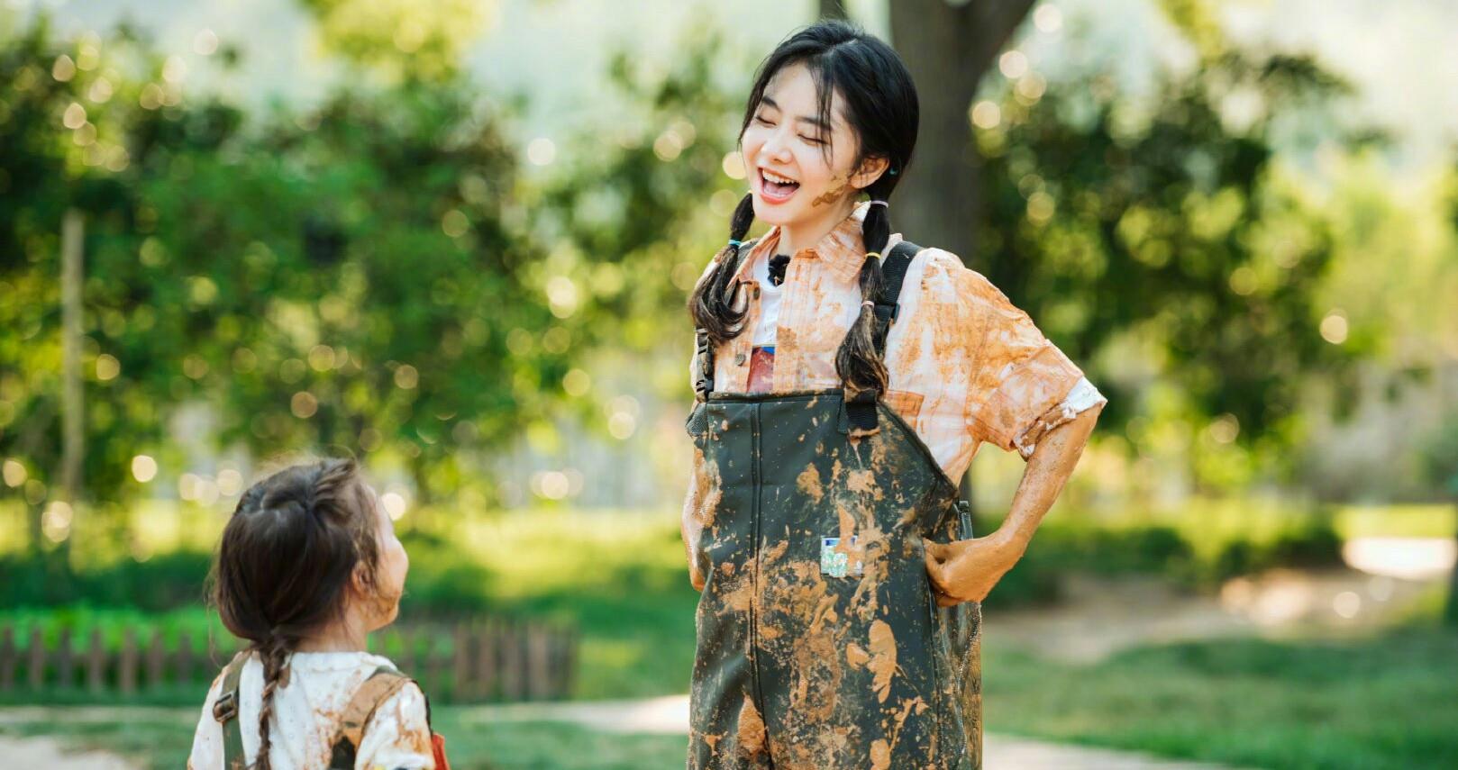 奇妙|谭松韵泪洒奇妙小森林,松果:小七姐姐又哭了,好暖心的两小姐