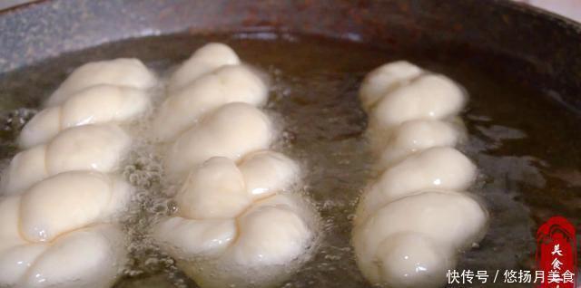 松软|炸麻花时,注意面水比例很重要,麻花松软不变硬,奶香味足又解馋