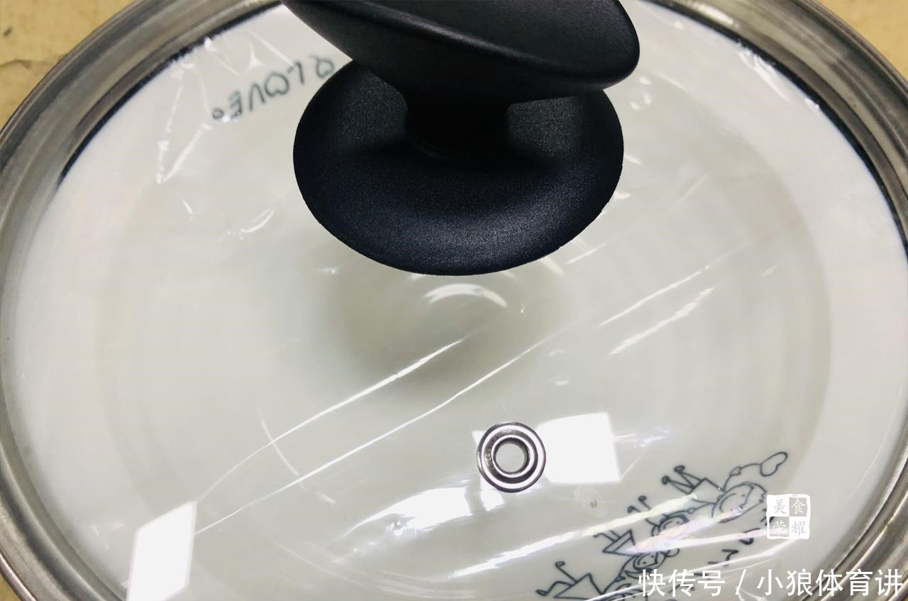 自制|在家自制咸酸菜，酸脆可口，做法简单易上手，趁秋天干燥多做一些