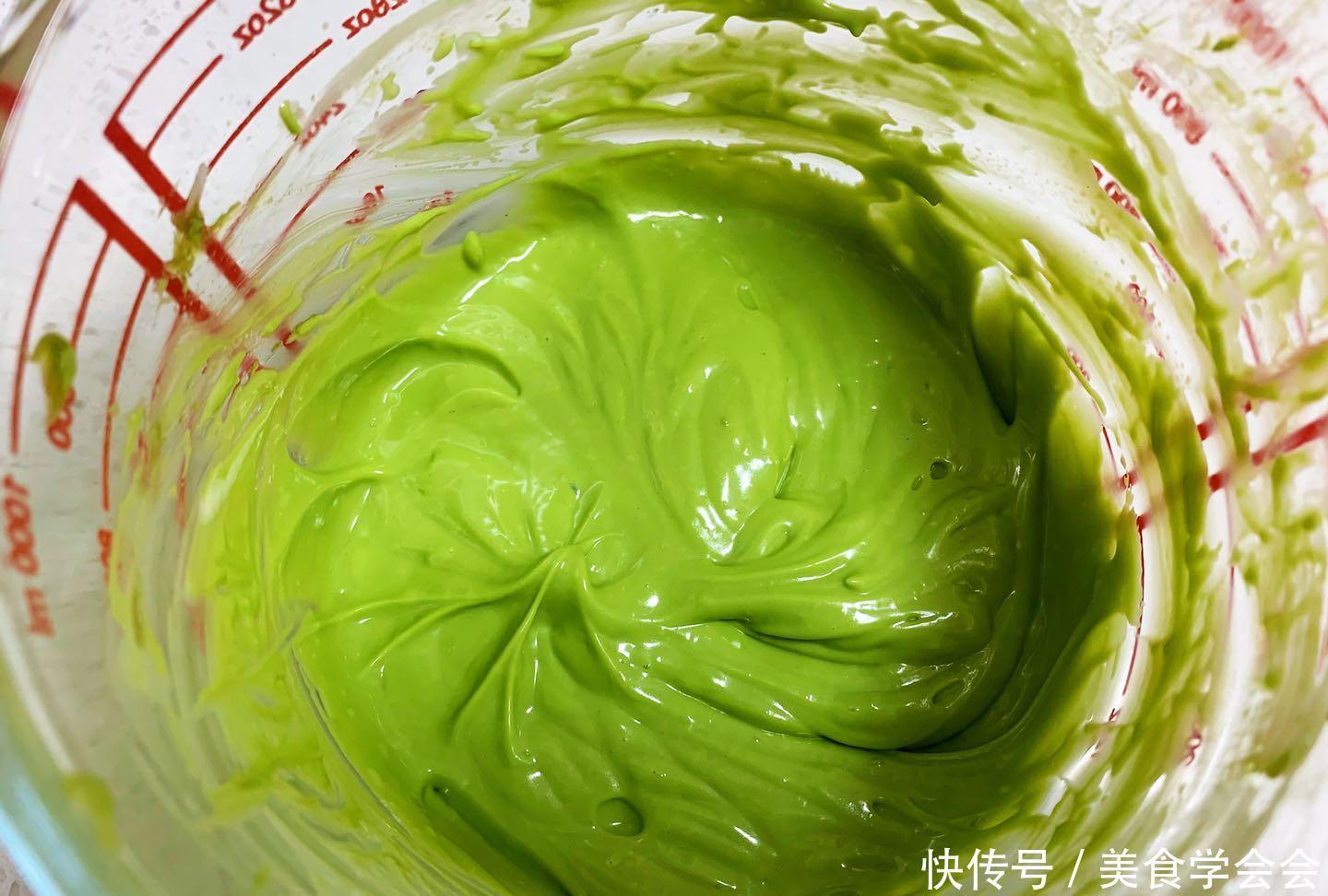 网红|网红抹茶冰乳酪蛋糕,制作简单味道赞,学会了给家人露一手