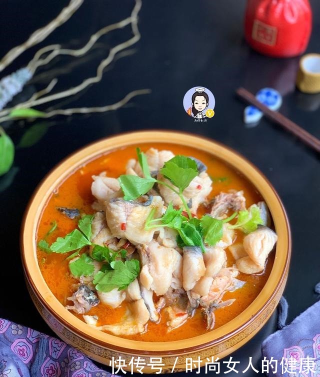 简单|犯懒就做这一锅,简单、省心,却开胃下饭!10多分钟就可端上桌