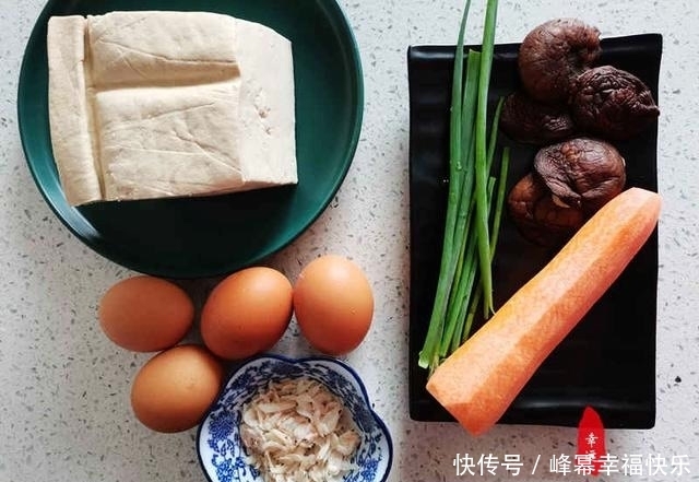 馅料|外皮超薄焦香，内馅丰富料足，试试这个馅料新搭配，保你会喜欢