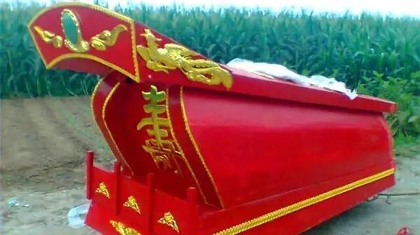 放在|六七十年代，农村老人为什么，喜欢把棺材放在家中