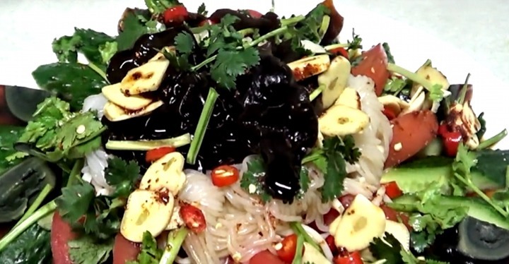 凉拌菜|最近很火的一道凉拌菜,凉拌全家福,清爽解腻,做法超简单