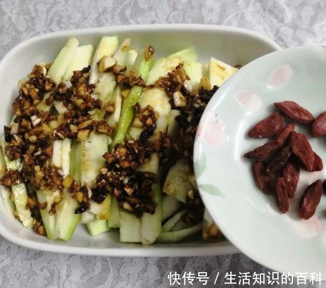 超级|蒜香丝瓜,蒜香味十足,超级下饭,太好吃了