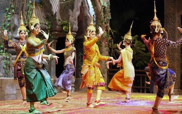 发迹史|波尔布特的发迹史,要从他堂姐爬上柬埔寨国王的龙床说起