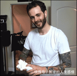 不适|搞笑GIF:你还是别做鬼脸了,看得我浑身不适