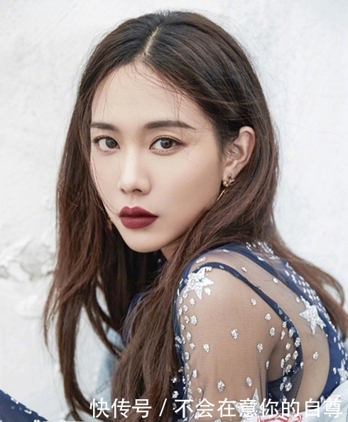 霏霏|请《乘风破浪》节目组给王霏霏导师费结一下