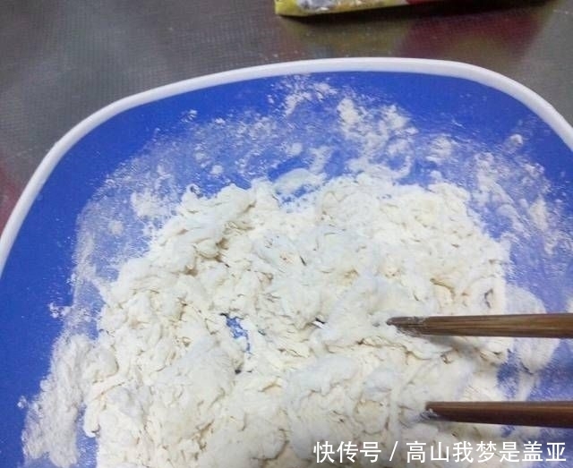 黑芝麻酱|黑芝麻双色馒头,又甜又软,5顿饭还不够!