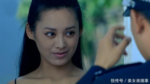 技惊|2002年,姜文被禁止做导演的第二年,他主演了这片,上映技惊四座