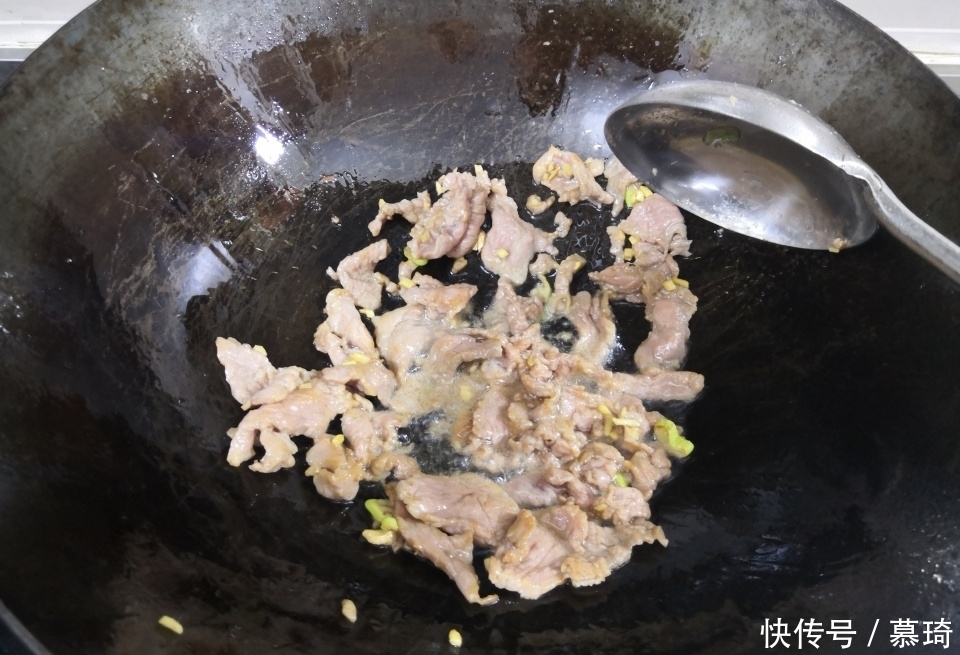  秋季|秋季快手菜，家人最近超爱吃，味美下饭，做起来没难度