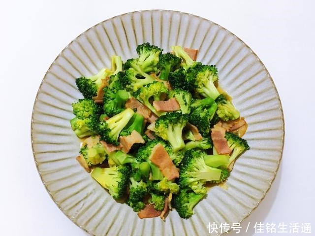 节食|晚餐做了四菜一汤,发朋友圈,大家都说难怪不节食也减肥