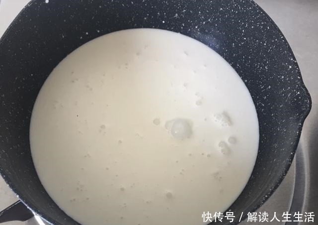做好|最近爆火的鲜奶麻薯,在家5分钟就能做好,省钱又省事
