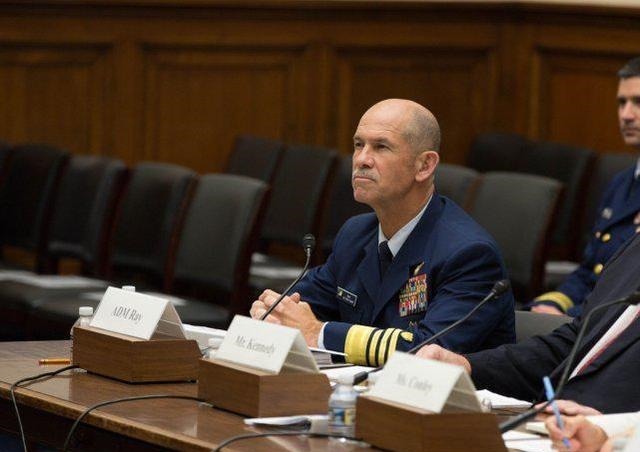 五角大楼|特朗普尚未脱离险境，美军又遭疫情打击，一众上将被迫隔离