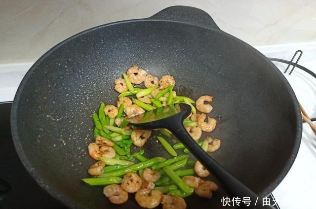 简单|秋天晚餐“二多一少”,天天4个菜准点发朋友圈,网友太实用