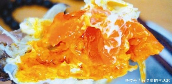 中国|英国人在中国吃了一盘螃蟹,扔下100元准备走,老板等一下