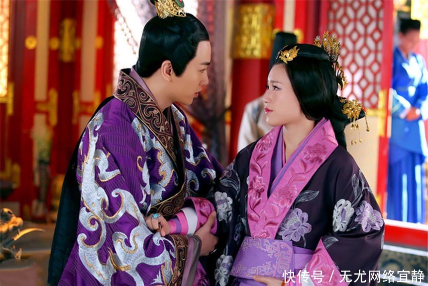 圣旨|他是在监狱中长大的皇帝,权臣将女儿嫁他,他一道圣旨让人无话可