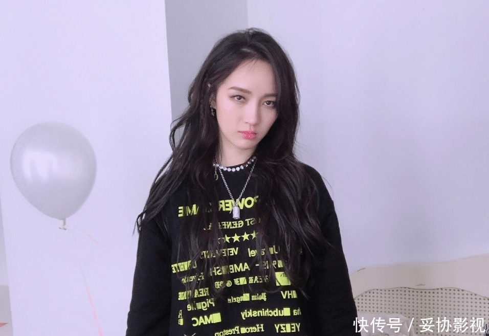 乘风破浪|孟佳在《乘风破浪的姐姐》不出彩很正常,出彩了才是奇怪