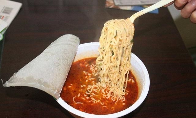 调味|这四种方便面比康师傅好。下次你买的时候,试试看。不要总是买康师傅