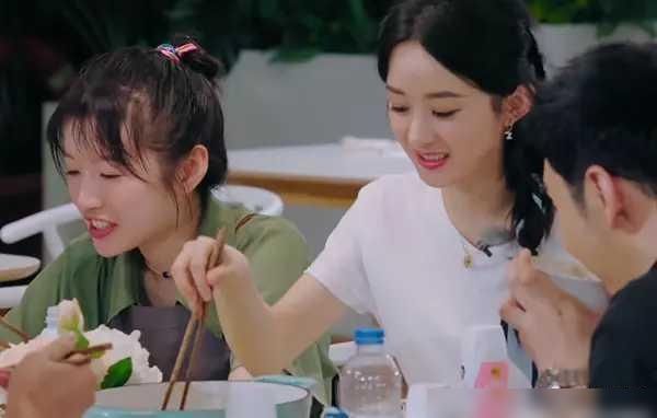 赵丽颖|张亮为赵丽颖解围,赵丽颖录芒果台真人秀为何总被误解