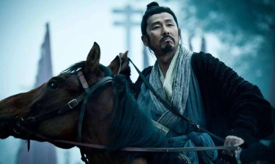 县令|项羽杀郡守,刘邦杀县令,两相对比就知道为什么刘邦会赢