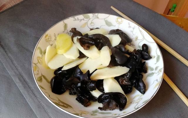  祛湿|这东西，隔三差五吃一些它，祛湿化痰又排毒，全家吃出好身体